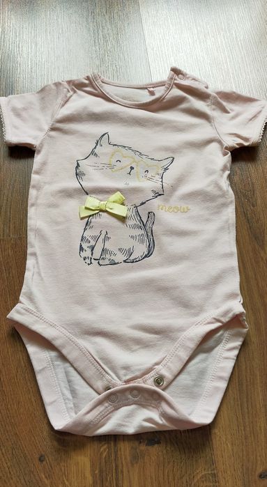 Body niemowlęce roz 74.Smyk