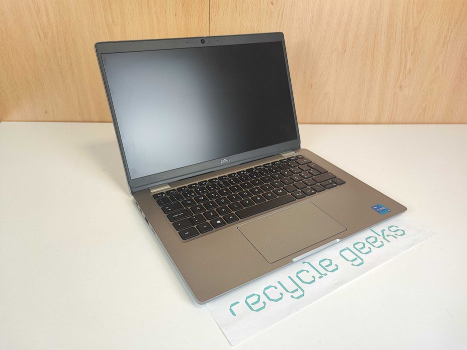 Dell Latitude 5320 Core i5-1145G7 8Gb 256Gb SSD Win11Pro 13,3"