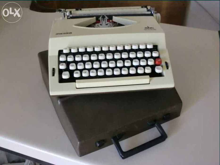 Máquina de Escrever Messa ABC 2002