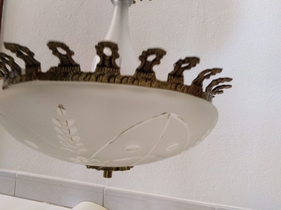 Candeeiro antigo de suspensão