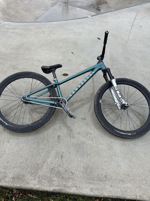 Commencal absolut dirt