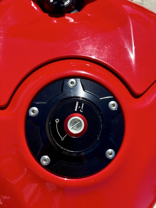 Ducati Panigale V4s Nacional