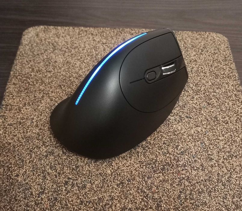 Вертикальна комп'ютерна мишка Zelotes F-36A