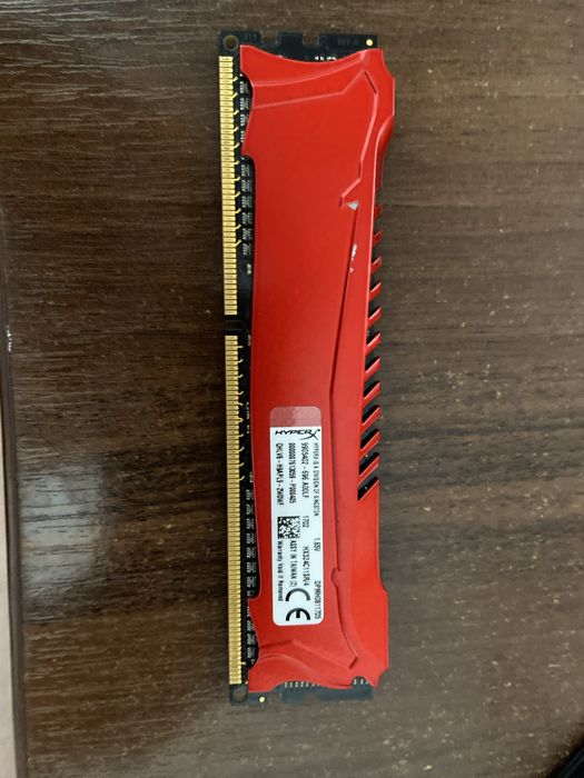 Kingston hyperx 8 gb ram ddr3 1600mhz