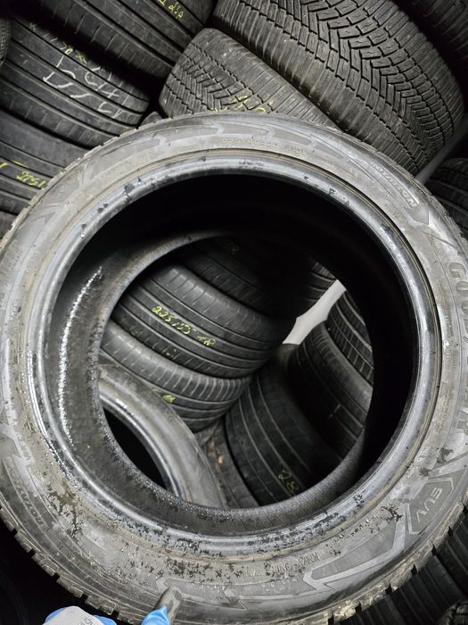 275/45R20 Goodyear UltraGrip Perfomance