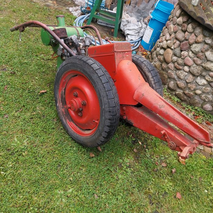 Bernard S.I.M.A.l Made in France Kosiarka  Traktorek ogrodniczy