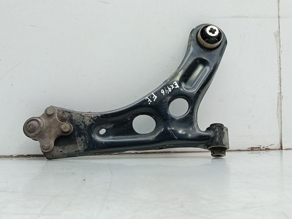 Braço de suspensão frente esquerdo PEUGEOT 208 II
