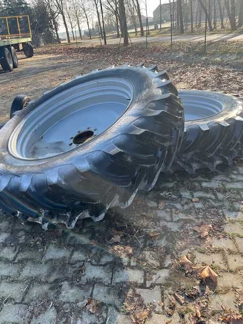Koła i opony do sprzętu rolniczego