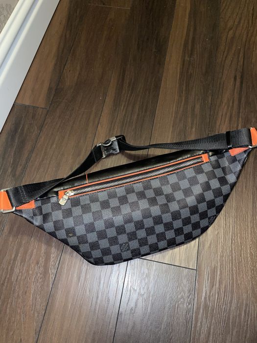 Продам сумку/бананку LOUIS VUITTON