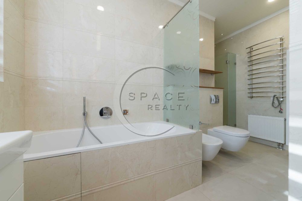 Продаж 4-кімнатної квартири в ЖК Новопечерські Липки - Драгомирова 16