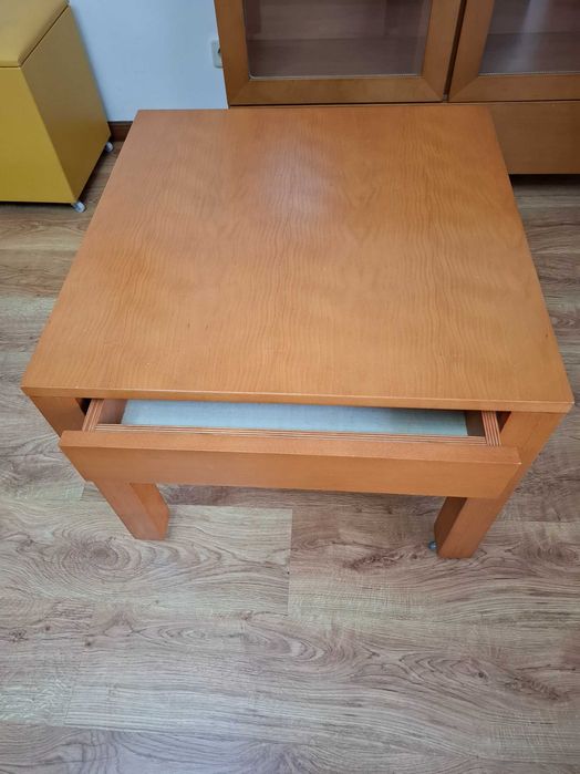 Mesa de apoio em faia como nova