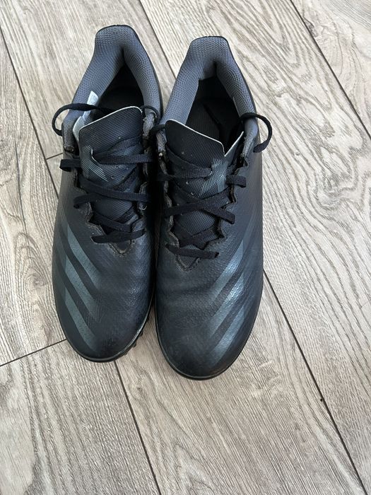 Продам сороконіжки Adidas
