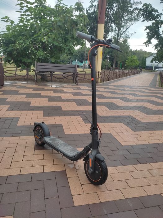 Електросамокат Segway Ninebot KickScooter F40D Blac