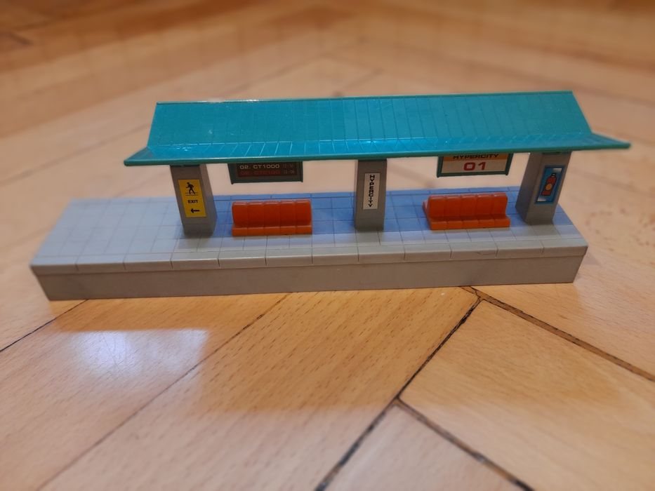 Kolejka firmy Tomy/Tomica