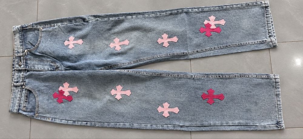 Jeansy chrome hearts