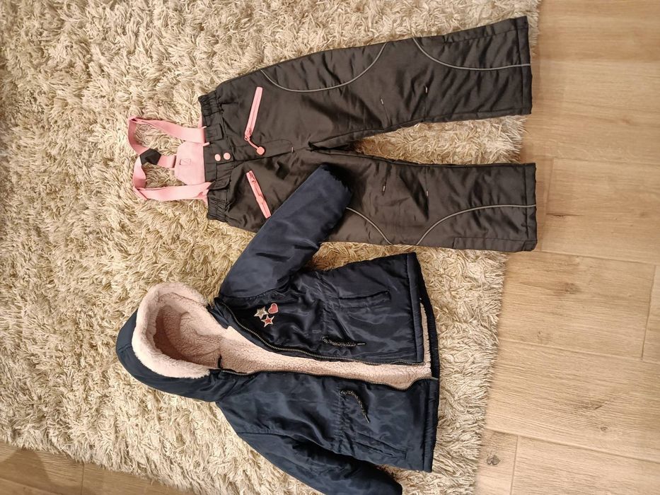 Paka ubrań dla dziewczynki rozmiar 110