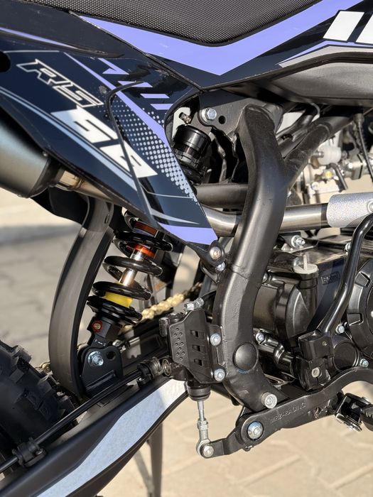 Мотоцикл IROS RS-68 yx140cc