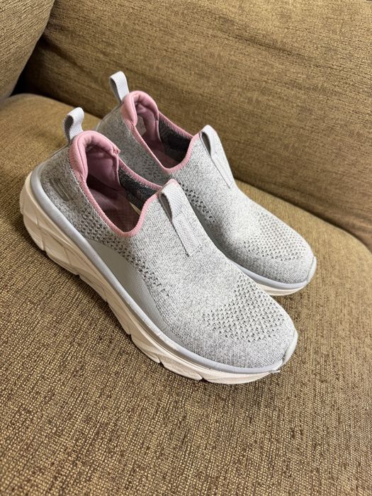 Кроссовки Skechers