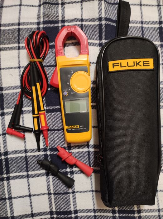 Токовые клещи Fluke