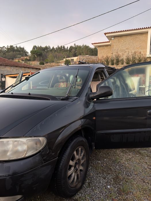 Carrinha de 7 lugares