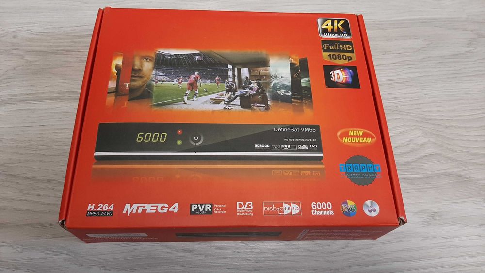 ТВ-ресивер телевизионный тюнер приставка DefineSat VM55