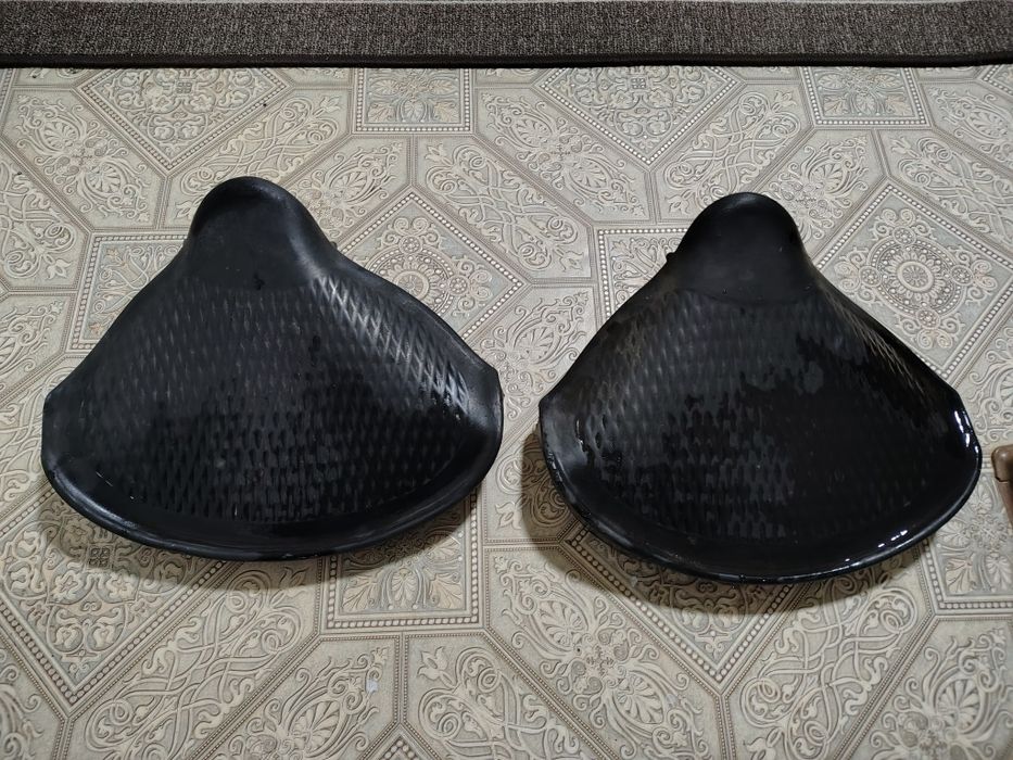 Сидіння із старого мотоцикла