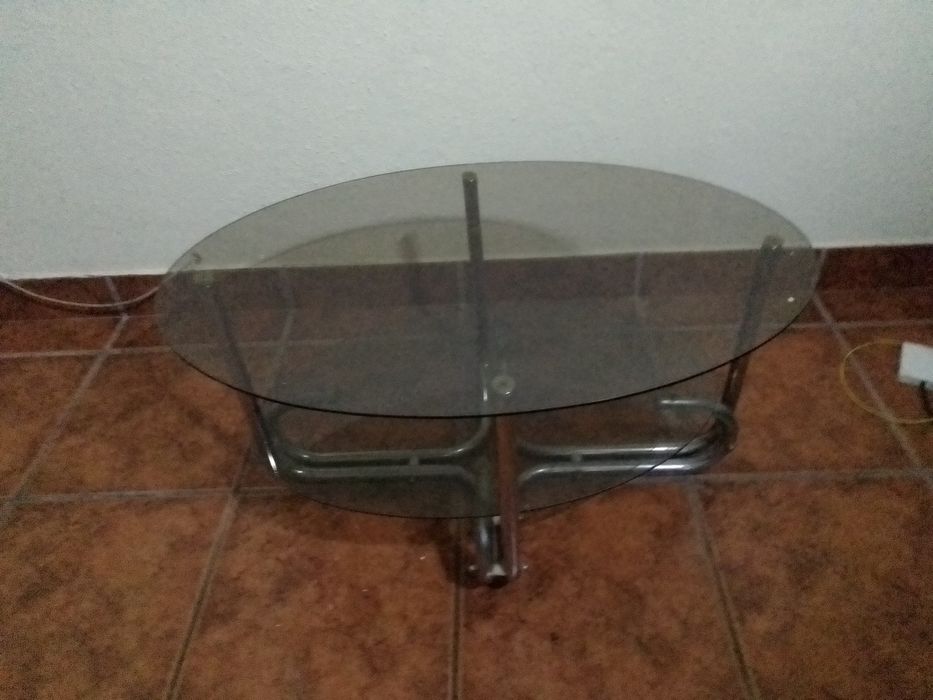 Móveis a 10€ a peça