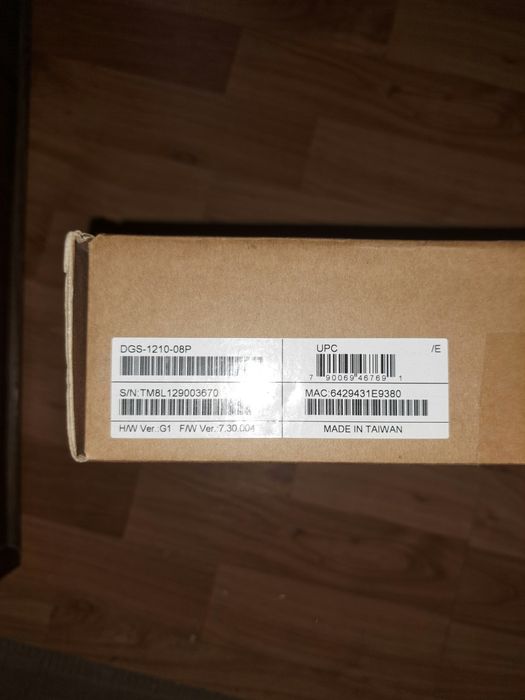 Vendo switch D-link DGS-1210-08P novo
