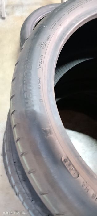 Pneus 215/40/18 semi novos