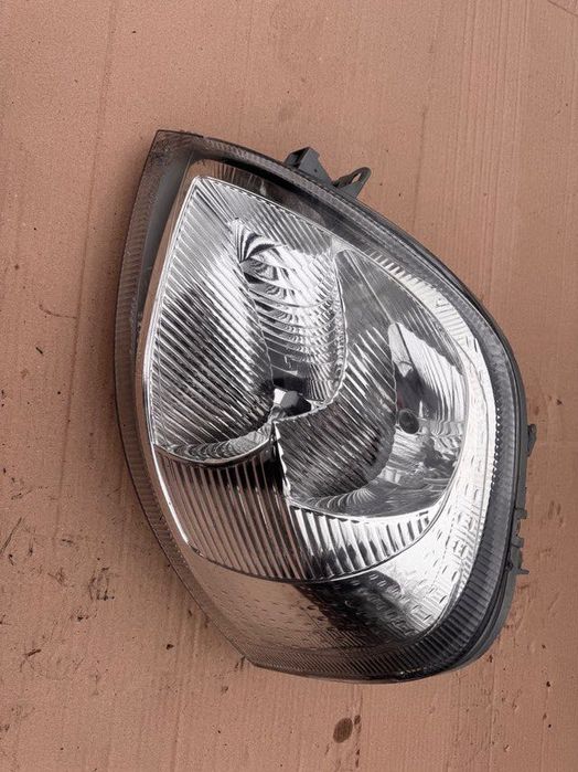 Фара ліва Renault Master 2.5 2003-2010