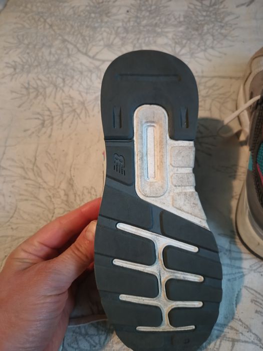 Adidasy new balance 35 dla dziewczynki