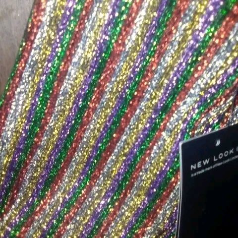 Топік з люрексом. Красивий.