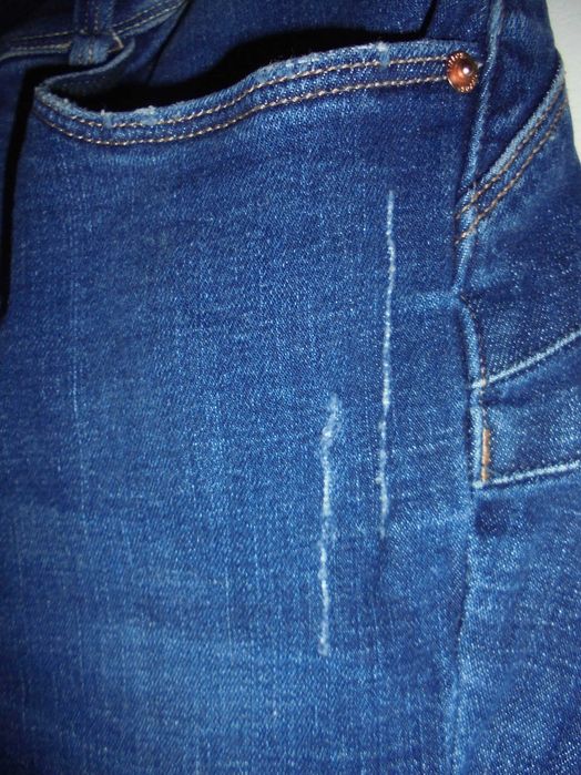 calça de senhora da marca TIFFOSI