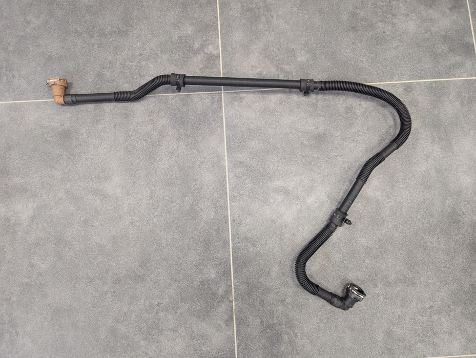 Патрубки, трубки радіаторів KIA NIRO 2024