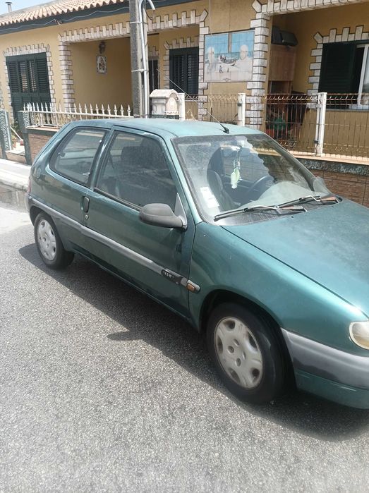 Vende se saxo 1.5