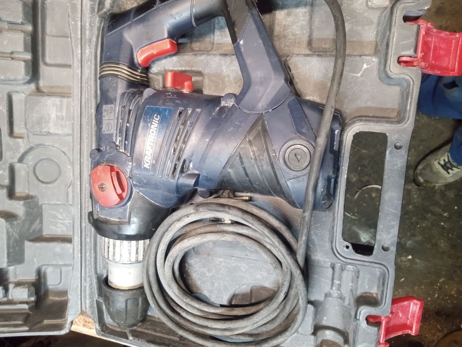 Sprzedam młot udarowy