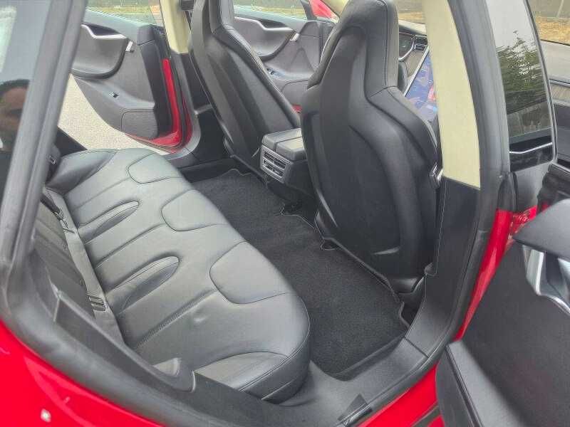 2013 Tesla Model S