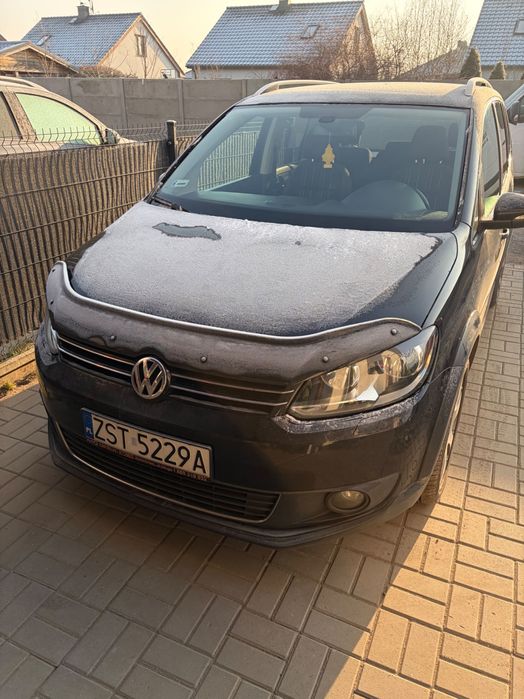 Volkswagen Touran Cross 2.0TDI 140km  7 osob polecam