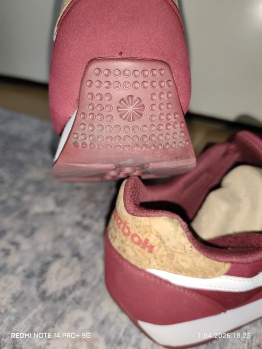 Reebok Rewind Run_Flash Red Wild Brown-idealne-43_28 cm