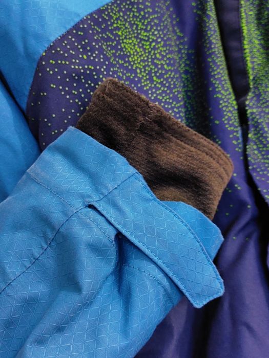 Ветровка на мальчика 12-14 лет