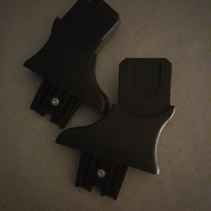 Fotelik maxi cosi z bazą do wpięcia