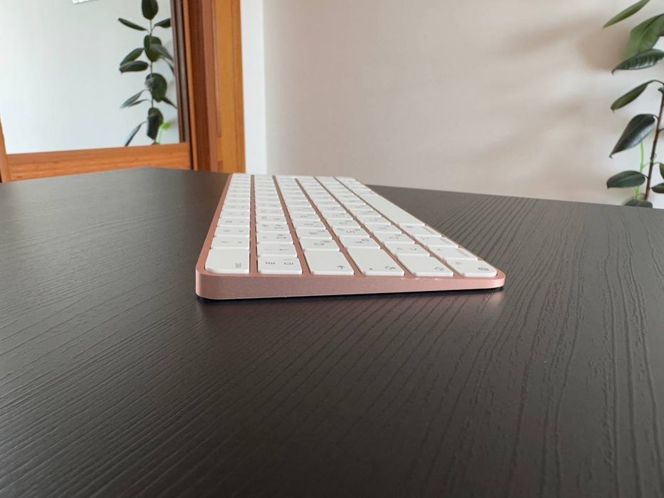 668-Apple Magic Keyboard TouchID