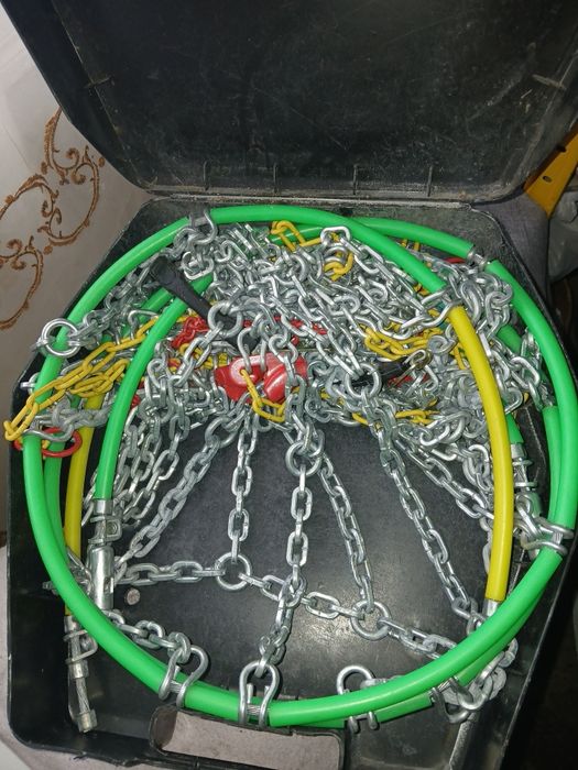 Ланцюги для аутомобіля r16