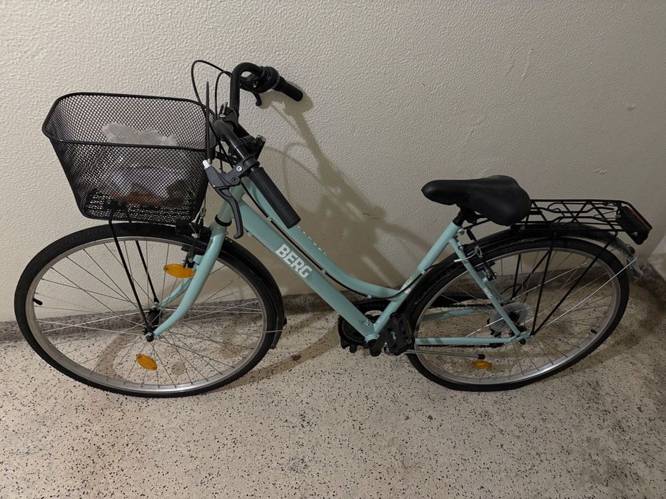 Bicicleta verde para passeio