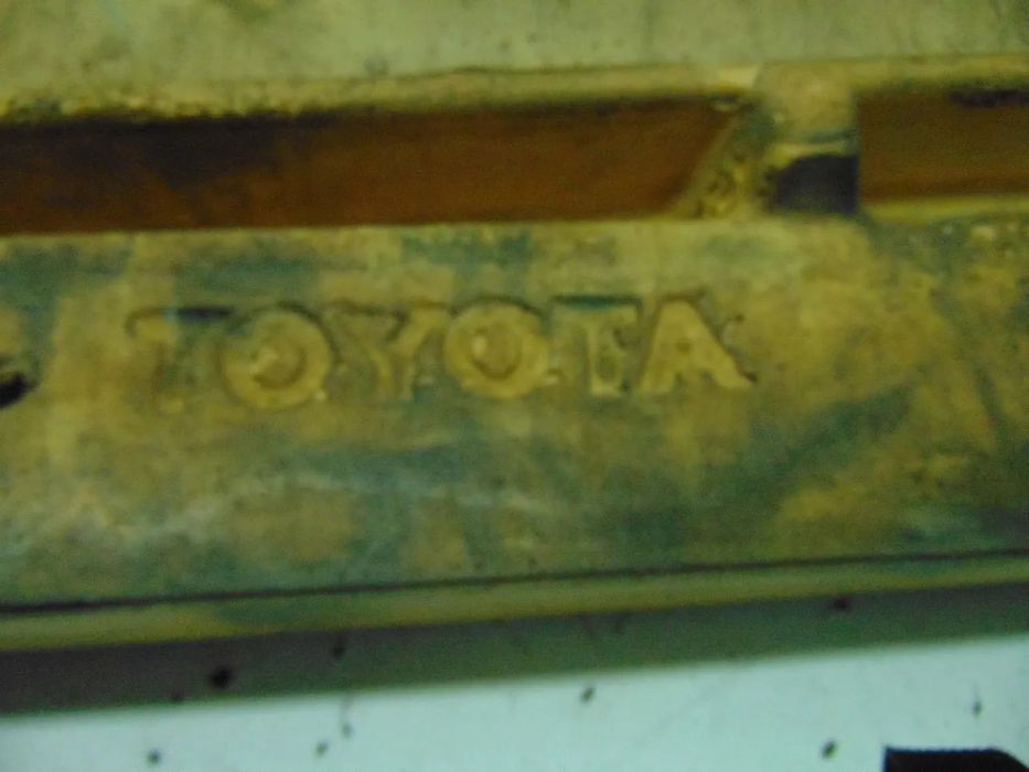 Toyota Supra 3000 turbo reforços para-choques usado em bom estado
