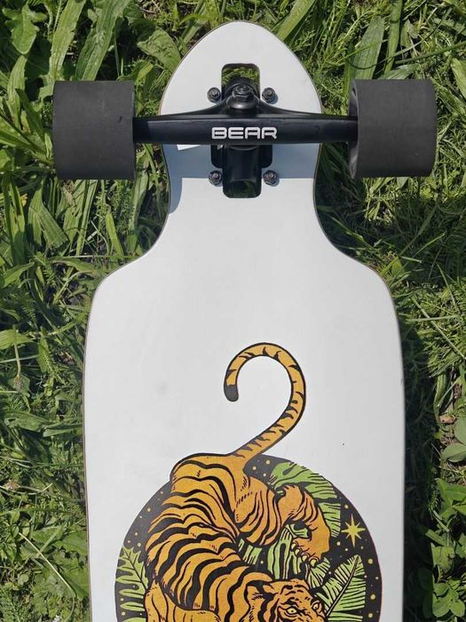 Landyachtz Battle Axe Paper Tiger - longboard