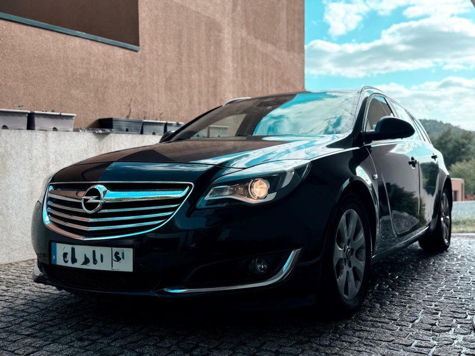 Opel Insígnia SW 2.0 CDTi  2014 
NACIONAL
140CV
2014

Viatura e