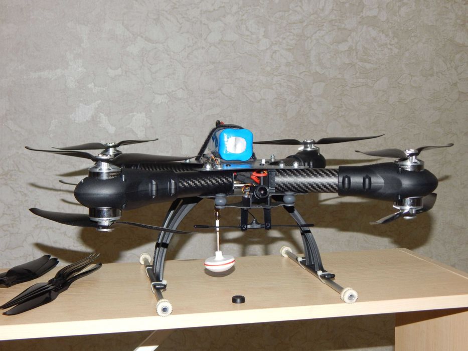 Квадрокоптер - октокоптер, FPV-дрон, фірмовий, під пропи 10", новий.