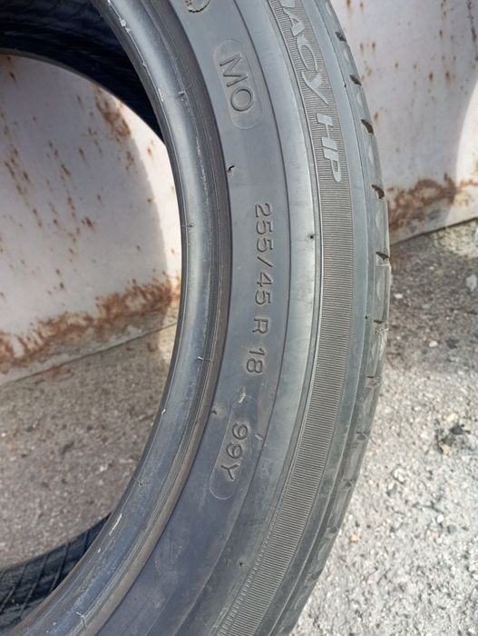 255 45 18 Michelin б/у