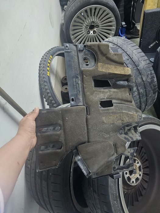 Proteção / Isolamento Pedais BMW E39